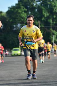BIB: 0917
                            <button type="button" onclick="openModal(5074820)" class="btn btn-primary btn-sm float-right btn-popup" data-toggle="modal" data-target=".modal-high-quality">
                        <i class="fas fa-shopping-cart"></i> Add to Cart
                    </button>
                                            <button type="button" onclick="isThisMe(5074820, true)" class="btn btn-success btn-sm float-right btn-popup btn-isme hidden" data-toggle="tooltip" data-placement="bottom" title="นี่คือรูปของคุณใช่ไหม คลิกที่นี่เพื่อเอาเข้าอัลบั้ม">
                        <i class="fas fa-plus"></i> Add to album
                    </button>
                    <button type="button" onclick="isThisMe(5074820, false)" class="btn btn-warning btn-sm float-right btn-popup btn-isnotme hidden">
                        <i class="fas fa-ban"></i> Remove from album
                    </button>