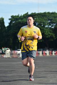 BIB: 0915, 
                            <button type="button" onclick="openModal(5202114)" class="btn btn-primary btn-sm float-right btn-popup" data-toggle="modal" data-target=".modal-high-quality">
                        <i class="fas fa-shopping-cart"></i> Add to Cart
                    </button>
                                            <button type="button" onclick="isThisMe(5202114, true)" class="btn btn-success btn-sm float-right btn-popup btn-isme hidden" data-toggle="tooltip" data-placement="bottom" title="นี่คือรูปของคุณใช่ไหม คลิกที่นี่เพื่อเอาเข้าอัลบั้ม">
                        <i class="fas fa-plus"></i> Add to album
                    </button>
                    <button type="button" onclick="isThisMe(5202114, false)" class="btn btn-warning btn-sm float-right btn-popup btn-isnotme hidden">
                        <i class="fas fa-ban"></i> Remove from album
                    </button>
