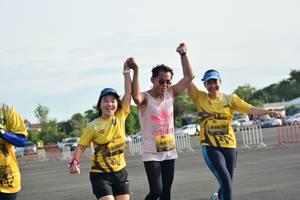 BIB: 0239, 296, 0099
                            <button type="button" onclick="openModal(5184005)" class="btn btn-primary btn-sm float-right btn-popup" data-toggle="modal" data-target=".modal-high-quality">
                        <i class="fas fa-shopping-cart"></i> Add to Cart
                    </button>
                                            <button type="button" onclick="isThisMe(5184005, true)" class="btn btn-success btn-sm float-right btn-popup btn-isme hidden" data-toggle="tooltip" data-placement="bottom" title="นี่คือรูปของคุณใช่ไหม คลิกที่นี่เพื่อเอาเข้าอัลบั้ม">
                        <i class="fas fa-plus"></i> Add to album
                    </button>
                    <button type="button" onclick="isThisMe(5184005, false)" class="btn btn-warning btn-sm float-right btn-popup btn-isnotme hidden">
                        <i class="fas fa-ban"></i> Remove from album
                    </button>
