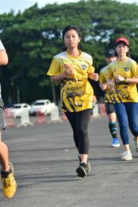 BIB: 0153
                            <button type="button" onclick="openModal(5140723)" class="btn btn-primary btn-sm float-right btn-popup" data-toggle="modal" data-target=".modal-high-quality">
                        <i class="fas fa-shopping-cart"></i> Add to Cart
                    </button>
                                            <button type="button" onclick="isThisMe(5140723, true)" class="btn btn-success btn-sm float-right btn-popup btn-isme hidden" data-toggle="tooltip" data-placement="bottom" title="นี่คือรูปของคุณใช่ไหม คลิกที่นี่เพื่อเอาเข้าอัลบั้ม">
                        <i class="fas fa-plus"></i> Add to album
                    </button>
                    <button type="button" onclick="isThisMe(5140723, false)" class="btn btn-warning btn-sm float-right btn-popup btn-isnotme hidden">
                        <i class="fas fa-ban"></i> Remove from album
                    </button>