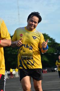 BIB: 003
                            <button type="button" onclick="openModal(5201734)" class="btn btn-primary btn-sm float-right btn-popup" data-toggle="modal" data-target=".modal-high-quality">
                        <i class="fas fa-shopping-cart"></i> Add to Cart
                    </button>
                                            <button type="button" onclick="isThisMe(5201734, true)" class="btn btn-success btn-sm float-right btn-popup btn-isme hidden" data-toggle="tooltip" data-placement="bottom" title="นี่คือรูปของคุณใช่ไหม คลิกที่นี่เพื่อเอาเข้าอัลบั้ม">
                        <i class="fas fa-plus"></i> Add to album
                    </button>
                    <button type="button" onclick="isThisMe(5201734, false)" class="btn btn-warning btn-sm float-right btn-popup btn-isnotme hidden">
                        <i class="fas fa-ban"></i> Remove from album
                    </button>