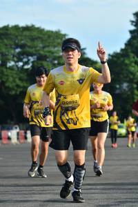 BIB: 0892
                            <button type="button" onclick="openModal(5187264)" class="btn btn-primary btn-sm float-right btn-popup" data-toggle="modal" data-target=".modal-high-quality">
                        <i class="fas fa-shopping-cart"></i> Add to Cart
                    </button>
                                            <button type="button" onclick="isThisMe(5187264, true)" class="btn btn-success btn-sm float-right btn-popup btn-isme hidden" data-toggle="tooltip" data-placement="bottom" title="นี่คือรูปของคุณใช่ไหม คลิกที่นี่เพื่อเอาเข้าอัลบั้ม">
                        <i class="fas fa-plus"></i> Add to album
                    </button>
                    <button type="button" onclick="isThisMe(5187264, false)" class="btn btn-warning btn-sm float-right btn-popup btn-isnotme hidden">
                        <i class="fas fa-ban"></i> Remove from album
                    </button>