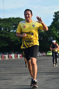 BIB: 0179
                            <button type="button" onclick="openModal(5200864)" class="btn btn-primary btn-sm float-right btn-popup" data-toggle="modal" data-target=".modal-high-quality">
                        <i class="fas fa-shopping-cart"></i> Add to Cart
                    </button>
                                            <button type="button" onclick="isThisMe(5200864, true)" class="btn btn-success btn-sm float-right btn-popup btn-isme hidden" data-toggle="tooltip" data-placement="bottom" title="นี่คือรูปของคุณใช่ไหม คลิกที่นี่เพื่อเอาเข้าอัลบั้ม">
                        <i class="fas fa-plus"></i> Add to album
                    </button>
                    <button type="button" onclick="isThisMe(5200864, false)" class="btn btn-warning btn-sm float-right btn-popup btn-isnotme hidden">
                        <i class="fas fa-ban"></i> Remove from album
                    </button>
