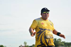 BIB: 0705, 
                            <button type="button" onclick="openModal(5204836)" class="btn btn-primary btn-sm float-right btn-popup" data-toggle="modal" data-target=".modal-high-quality">
                        <i class="fas fa-shopping-cart"></i> Add to Cart
                    </button>
                                            <button type="button" onclick="isThisMe(5204836, true)" class="btn btn-success btn-sm float-right btn-popup btn-isme hidden" data-toggle="tooltip" data-placement="bottom" title="นี่คือรูปของคุณใช่ไหม คลิกที่นี่เพื่อเอาเข้าอัลบั้ม">
                        <i class="fas fa-plus"></i> Add to album
                    </button>
                    <button type="button" onclick="isThisMe(5204836, false)" class="btn btn-warning btn-sm float-right btn-popup btn-isnotme hidden">
                        <i class="fas fa-ban"></i> Remove from album
                    </button>