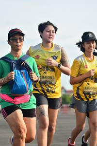 BIB: 0385, 0384
                            <button type="button" onclick="openModal(5205101)" class="btn btn-primary btn-sm float-right btn-popup" data-toggle="modal" data-target=".modal-high-quality">
                        <i class="fas fa-shopping-cart"></i> Add to Cart
                    </button>
                                            <button type="button" onclick="isThisMe(5205101, true)" class="btn btn-success btn-sm float-right btn-popup btn-isme hidden" data-toggle="tooltip" data-placement="bottom" title="นี่คือรูปของคุณใช่ไหม คลิกที่นี่เพื่อเอาเข้าอัลบั้ม">
                        <i class="fas fa-plus"></i> Add to album
                    </button>
                    <button type="button" onclick="isThisMe(5205101, false)" class="btn btn-warning btn-sm float-right btn-popup btn-isnotme hidden">
                        <i class="fas fa-ban"></i> Remove from album
                    </button>
