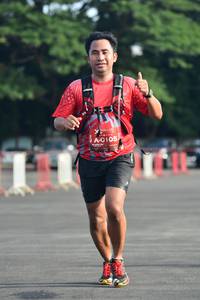 BIB: 0105
                            <button type="button" onclick="openModal(5204781)" class="btn btn-primary btn-sm float-right btn-popup" data-toggle="modal" data-target=".modal-high-quality">
                        <i class="fas fa-shopping-cart"></i> Add to Cart
                    </button>
                                            <button type="button" onclick="isThisMe(5204781, true)" class="btn btn-success btn-sm float-right btn-popup btn-isme hidden" data-toggle="tooltip" data-placement="bottom" title="นี่คือรูปของคุณใช่ไหม คลิกที่นี่เพื่อเอาเข้าอัลบั้ม">
                        <i class="fas fa-plus"></i> Add to album
                    </button>
                    <button type="button" onclick="isThisMe(5204781, false)" class="btn btn-warning btn-sm float-right btn-popup btn-isnotme hidden">
                        <i class="fas fa-ban"></i> Remove from album
                    </button>