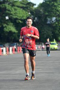 BIB: 0422
                            <button type="button" onclick="openModal(5204449)" class="btn btn-primary btn-sm float-right btn-popup" data-toggle="modal" data-target=".modal-high-quality">
                        <i class="fas fa-shopping-cart"></i> Add to Cart
                    </button>
                                            <button type="button" onclick="isThisMe(5204449, true)" class="btn btn-success btn-sm float-right btn-popup btn-isme hidden" data-toggle="tooltip" data-placement="bottom" title="นี่คือรูปของคุณใช่ไหม คลิกที่นี่เพื่อเอาเข้าอัลบั้ม">
                        <i class="fas fa-plus"></i> Add to album
                    </button>
                    <button type="button" onclick="isThisMe(5204449, false)" class="btn btn-warning btn-sm float-right btn-popup btn-isnotme hidden">
                        <i class="fas fa-ban"></i> Remove from album
                    </button>