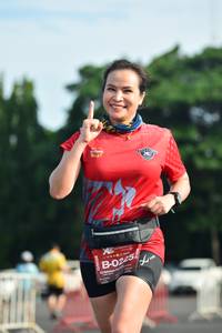 BIB: 0225
                            <button type="button" onclick="openModal(5205678)" class="btn btn-primary btn-sm float-right btn-popup" data-toggle="modal" data-target=".modal-high-quality">
                        <i class="fas fa-shopping-cart"></i> Add to Cart
                    </button>
                                            <button type="button" onclick="isThisMe(5205678, true)" class="btn btn-success btn-sm float-right btn-popup btn-isme hidden" data-toggle="tooltip" data-placement="bottom" title="นี่คือรูปของคุณใช่ไหม คลิกที่นี่เพื่อเอาเข้าอัลบั้ม">
                        <i class="fas fa-plus"></i> Add to album
                    </button>
                    <button type="button" onclick="isThisMe(5205678, false)" class="btn btn-warning btn-sm float-right btn-popup btn-isnotme hidden">
                        <i class="fas fa-ban"></i> Remove from album
                    </button>