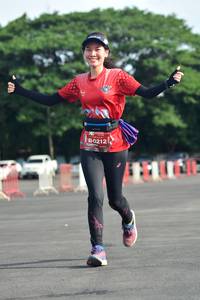 BIB: 0212
                            <button type="button" onclick="openModal(5153228)" class="btn btn-primary btn-sm float-right btn-popup" data-toggle="modal" data-target=".modal-high-quality">
                        <i class="fas fa-shopping-cart"></i> Add to Cart
                    </button>
                                            <button type="button" onclick="isThisMe(5153228, true)" class="btn btn-success btn-sm float-right btn-popup btn-isme hidden" data-toggle="tooltip" data-placement="bottom" title="นี่คือรูปของคุณใช่ไหม คลิกที่นี่เพื่อเอาเข้าอัลบั้ม">
                        <i class="fas fa-plus"></i> Add to album
                    </button>
                    <button type="button" onclick="isThisMe(5153228, false)" class="btn btn-warning btn-sm float-right btn-popup btn-isnotme hidden">
                        <i class="fas fa-ban"></i> Remove from album
                    </button>