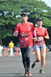 BIB: 0307, 055
                            <button type="button" onclick="openModal(5205516)" class="btn btn-primary btn-sm float-right btn-popup" data-toggle="modal" data-target=".modal-high-quality">
                        <i class="fas fa-shopping-cart"></i> Add to Cart
                    </button>
                                            <button type="button" onclick="isThisMe(5205516, true)" class="btn btn-success btn-sm float-right btn-popup btn-isme hidden" data-toggle="tooltip" data-placement="bottom" title="นี่คือรูปของคุณใช่ไหม คลิกที่นี่เพื่อเอาเข้าอัลบั้ม">
                        <i class="fas fa-plus"></i> Add to album
                    </button>
                    <button type="button" onclick="isThisMe(5205516, false)" class="btn btn-warning btn-sm float-right btn-popup btn-isnotme hidden">
                        <i class="fas fa-ban"></i> Remove from album
                    </button>