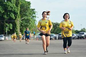 BIB: 0422
                            <button type="button" onclick="openModal(5152853)" class="btn btn-primary btn-sm float-right btn-popup" data-toggle="modal" data-target=".modal-high-quality">
                        <i class="fas fa-shopping-cart"></i> Add to Cart
                    </button>
                                            <button type="button" onclick="isThisMe(5152853, true)" class="btn btn-success btn-sm float-right btn-popup btn-isme hidden" data-toggle="tooltip" data-placement="bottom" title="นี่คือรูปของคุณใช่ไหม คลิกที่นี่เพื่อเอาเข้าอัลบั้ม">
                        <i class="fas fa-plus"></i> Add to album
                    </button>
                    <button type="button" onclick="isThisMe(5152853, false)" class="btn btn-warning btn-sm float-right btn-popup btn-isnotme hidden">
                        <i class="fas fa-ban"></i> Remove from album
                    </button>