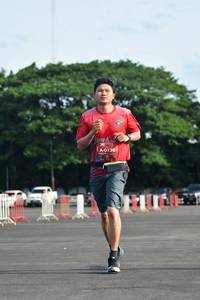 BIB: 0136
                            <button type="button" onclick="openModal(5150577)" class="btn btn-primary btn-sm float-right btn-popup" data-toggle="modal" data-target=".modal-high-quality">
                        <i class="fas fa-shopping-cart"></i> Add to Cart
                    </button>
                                            <button type="button" onclick="isThisMe(5150577, true)" class="btn btn-success btn-sm float-right btn-popup btn-isme hidden" data-toggle="tooltip" data-placement="bottom" title="นี่คือรูปของคุณใช่ไหม คลิกที่นี่เพื่อเอาเข้าอัลบั้ม">
                        <i class="fas fa-plus"></i> Add to album
                    </button>
                    <button type="button" onclick="isThisMe(5150577, false)" class="btn btn-warning btn-sm float-right btn-popup btn-isnotme hidden">
                        <i class="fas fa-ban"></i> Remove from album
                    </button>