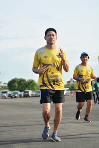 BIB: 0896
                            <button type="button" onclick="openModal(5204964)" class="btn btn-primary btn-sm float-right btn-popup" data-toggle="modal" data-target=".modal-high-quality">
                        <i class="fas fa-shopping-cart"></i> Add to Cart
                    </button>
                                            <button type="button" onclick="isThisMe(5204964, true)" class="btn btn-success btn-sm float-right btn-popup btn-isme hidden" data-toggle="tooltip" data-placement="bottom" title="นี่คือรูปของคุณใช่ไหม คลิกที่นี่เพื่อเอาเข้าอัลบั้ม">
                        <i class="fas fa-plus"></i> Add to album
                    </button>
                    <button type="button" onclick="isThisMe(5204964, false)" class="btn btn-warning btn-sm float-right btn-popup btn-isnotme hidden">
                        <i class="fas fa-ban"></i> Remove from album
                    </button>