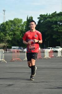 BIB: 0402
                            <button type="button" onclick="openModal(5204622)" class="btn btn-primary btn-sm float-right btn-popup" data-toggle="modal" data-target=".modal-high-quality">
                        <i class="fas fa-shopping-cart"></i> Add to Cart
                    </button>
                                            <button type="button" onclick="isThisMe(5204622, true)" class="btn btn-success btn-sm float-right btn-popup btn-isme hidden" data-toggle="tooltip" data-placement="bottom" title="นี่คือรูปของคุณใช่ไหม คลิกที่นี่เพื่อเอาเข้าอัลบั้ม">
                        <i class="fas fa-plus"></i> Add to album
                    </button>
                    <button type="button" onclick="isThisMe(5204622, false)" class="btn btn-warning btn-sm float-right btn-popup btn-isnotme hidden">
                        <i class="fas fa-ban"></i> Remove from album
                    </button>