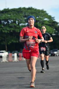 BIB: 0284
                            <button type="button" onclick="openModal(5205066)" class="btn btn-primary btn-sm float-right btn-popup" data-toggle="modal" data-target=".modal-high-quality">
                        <i class="fas fa-shopping-cart"></i> Add to Cart
                    </button>
                                            <button type="button" onclick="isThisMe(5205066, true)" class="btn btn-success btn-sm float-right btn-popup btn-isme hidden" data-toggle="tooltip" data-placement="bottom" title="นี่คือรูปของคุณใช่ไหม คลิกที่นี่เพื่อเอาเข้าอัลบั้ม">
                        <i class="fas fa-plus"></i> Add to album
                    </button>
                    <button type="button" onclick="isThisMe(5205066, false)" class="btn btn-warning btn-sm float-right btn-popup btn-isnotme hidden">
                        <i class="fas fa-ban"></i> Remove from album
                    </button>