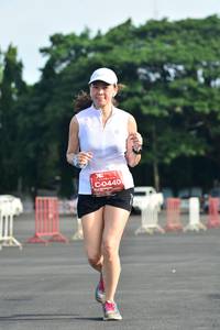 BIB: 0440
                            <button type="button" onclick="openModal(5151990)" class="btn btn-primary btn-sm float-right btn-popup" data-toggle="modal" data-target=".modal-high-quality">
                        <i class="fas fa-shopping-cart"></i> Add to Cart
                    </button>
                                            <button type="button" onclick="isThisMe(5151990, true)" class="btn btn-success btn-sm float-right btn-popup btn-isme hidden" data-toggle="tooltip" data-placement="bottom" title="นี่คือรูปของคุณใช่ไหม คลิกที่นี่เพื่อเอาเข้าอัลบั้ม">
                        <i class="fas fa-plus"></i> Add to album
                    </button>
                    <button type="button" onclick="isThisMe(5151990, false)" class="btn btn-warning btn-sm float-right btn-popup btn-isnotme hidden">
                        <i class="fas fa-ban"></i> Remove from album
                    </button>