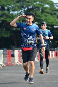 BIB: 0964
                            <button type="button" onclick="openModal(5162308)" class="btn btn-primary btn-sm float-right btn-popup" data-toggle="modal" data-target=".modal-high-quality">
                        <i class="fas fa-shopping-cart"></i> Add to Cart
                    </button>
                                            <button type="button" onclick="isThisMe(5162308, true)" class="btn btn-success btn-sm float-right btn-popup btn-isme hidden" data-toggle="tooltip" data-placement="bottom" title="นี่คือรูปของคุณใช่ไหม คลิกที่นี่เพื่อเอาเข้าอัลบั้ม">
                        <i class="fas fa-plus"></i> Add to album
                    </button>
                    <button type="button" onclick="isThisMe(5162308, false)" class="btn btn-warning btn-sm float-right btn-popup btn-isnotme hidden">
                        <i class="fas fa-ban"></i> Remove from album
                    </button>