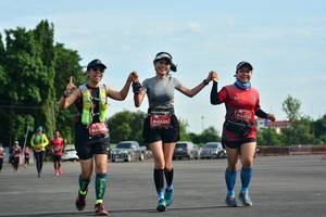 BIB: 0173, 0335
                            <button type="button" onclick="openModal(5159727)" class="btn btn-primary btn-sm float-right btn-popup" data-toggle="modal" data-target=".modal-high-quality">
                        <i class="fas fa-shopping-cart"></i> Add to Cart
                    </button>
                                            <button type="button" onclick="isThisMe(5159727, true)" class="btn btn-success btn-sm float-right btn-popup btn-isme hidden" data-toggle="tooltip" data-placement="bottom" title="นี่คือรูปของคุณใช่ไหม คลิกที่นี่เพื่อเอาเข้าอัลบั้ม">
                        <i class="fas fa-plus"></i> Add to album
                    </button>
                    <button type="button" onclick="isThisMe(5159727, false)" class="btn btn-warning btn-sm float-right btn-popup btn-isnotme hidden">
                        <i class="fas fa-ban"></i> Remove from album
                    </button>