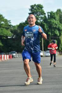 BIB: 0287
                            <button type="button" onclick="openModal(5156380)" class="btn btn-primary btn-sm float-right btn-popup" data-toggle="modal" data-target=".modal-high-quality">
                        <i class="fas fa-shopping-cart"></i> Add to Cart
                    </button>
                                            <button type="button" onclick="isThisMe(5156380, true)" class="btn btn-success btn-sm float-right btn-popup btn-isme hidden" data-toggle="tooltip" data-placement="bottom" title="นี่คือรูปของคุณใช่ไหม คลิกที่นี่เพื่อเอาเข้าอัลบั้ม">
                        <i class="fas fa-plus"></i> Add to album
                    </button>
                    <button type="button" onclick="isThisMe(5156380, false)" class="btn btn-warning btn-sm float-right btn-popup btn-isnotme hidden">
                        <i class="fas fa-ban"></i> Remove from album
                    </button>