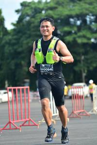 BIB: 094, 
                            <button type="button" onclick="openModal(5160119)" class="btn btn-primary btn-sm float-right btn-popup" data-toggle="modal" data-target=".modal-high-quality">
                        <i class="fas fa-shopping-cart"></i> Add to Cart
                    </button>
                                            <button type="button" onclick="isThisMe(5160119, true)" class="btn btn-success btn-sm float-right btn-popup btn-isme hidden" data-toggle="tooltip" data-placement="bottom" title="นี่คือรูปของคุณใช่ไหม คลิกที่นี่เพื่อเอาเข้าอัลบั้ม">
                        <i class="fas fa-plus"></i> Add to album
                    </button>
                    <button type="button" onclick="isThisMe(5160119, false)" class="btn btn-warning btn-sm float-right btn-popup btn-isnotme hidden">
                        <i class="fas fa-ban"></i> Remove from album
                    </button>