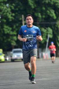 BIB: 0861
                            <button type="button" onclick="openModal(5160379)" class="btn btn-primary btn-sm float-right btn-popup" data-toggle="modal" data-target=".modal-high-quality">
                        <i class="fas fa-shopping-cart"></i> Add to Cart
                    </button>
                                            <button type="button" onclick="isThisMe(5160379, true)" class="btn btn-success btn-sm float-right btn-popup btn-isme hidden" data-toggle="tooltip" data-placement="bottom" title="นี่คือรูปของคุณใช่ไหม คลิกที่นี่เพื่อเอาเข้าอัลบั้ม">
                        <i class="fas fa-plus"></i> Add to album
                    </button>
                    <button type="button" onclick="isThisMe(5160379, false)" class="btn btn-warning btn-sm float-right btn-popup btn-isnotme hidden">
                        <i class="fas fa-ban"></i> Remove from album
                    </button>