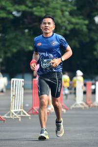 BIB: 
                            <button type="button" onclick="openModal(5162627)" class="btn btn-primary btn-sm float-right btn-popup" data-toggle="modal" data-target=".modal-high-quality">
                        <i class="fas fa-shopping-cart"></i> Add to Cart
                    </button>
                                            <button type="button" onclick="isThisMe(5162627, true)" class="btn btn-success btn-sm float-right btn-popup btn-isme hidden" data-toggle="tooltip" data-placement="bottom" title="นี่คือรูปของคุณใช่ไหม คลิกที่นี่เพื่อเอาเข้าอัลบั้ม">
                        <i class="fas fa-plus"></i> Add to album
                    </button>
                    <button type="button" onclick="isThisMe(5162627, false)" class="btn btn-warning btn-sm float-right btn-popup btn-isnotme hidden">
                        <i class="fas fa-ban"></i> Remove from album
                    </button>