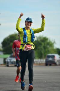 BIB: 0069
                            <button type="button" onclick="openModal(5159781)" class="btn btn-primary btn-sm float-right btn-popup" data-toggle="modal" data-target=".modal-high-quality">
                        <i class="fas fa-shopping-cart"></i> Add to Cart
                    </button>
                                            <button type="button" onclick="isThisMe(5159781, true)" class="btn btn-success btn-sm float-right btn-popup btn-isme hidden" data-toggle="tooltip" data-placement="bottom" title="นี่คือรูปของคุณใช่ไหม คลิกที่นี่เพื่อเอาเข้าอัลบั้ม">
                        <i class="fas fa-plus"></i> Add to album
                    </button>
                    <button type="button" onclick="isThisMe(5159781, false)" class="btn btn-warning btn-sm float-right btn-popup btn-isnotme hidden">
                        <i class="fas fa-ban"></i> Remove from album
                    </button>