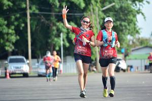 BIB: 0171, 0172, 
                            <button type="button" onclick="openModal(5154741)" class="btn btn-primary btn-sm float-right btn-popup" data-toggle="modal" data-target=".modal-high-quality">
                        <i class="fas fa-shopping-cart"></i> Add to Cart
                    </button>
                                            <button type="button" onclick="isThisMe(5154741, true)" class="btn btn-success btn-sm float-right btn-popup btn-isme hidden" data-toggle="tooltip" data-placement="bottom" title="นี่คือรูปของคุณใช่ไหม คลิกที่นี่เพื่อเอาเข้าอัลบั้ม">
                        <i class="fas fa-plus"></i> Add to album
                    </button>
                    <button type="button" onclick="isThisMe(5154741, false)" class="btn btn-warning btn-sm float-right btn-popup btn-isnotme hidden">
                        <i class="fas fa-ban"></i> Remove from album
                    </button>