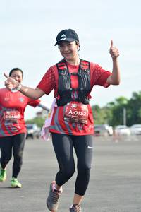 BIB: 0152, 0442
                            <button type="button" onclick="openModal(5154549)" class="btn btn-primary btn-sm float-right btn-popup" data-toggle="modal" data-target=".modal-high-quality">
                        <i class="fas fa-shopping-cart"></i> Add to Cart
                    </button>
                                            <button type="button" onclick="isThisMe(5154549, true)" class="btn btn-success btn-sm float-right btn-popup btn-isme hidden" data-toggle="tooltip" data-placement="bottom" title="นี่คือรูปของคุณใช่ไหม คลิกที่นี่เพื่อเอาเข้าอัลบั้ม">
                        <i class="fas fa-plus"></i> Add to album
                    </button>
                    <button type="button" onclick="isThisMe(5154549, false)" class="btn btn-warning btn-sm float-right btn-popup btn-isnotme hidden">
                        <i class="fas fa-ban"></i> Remove from album
                    </button>