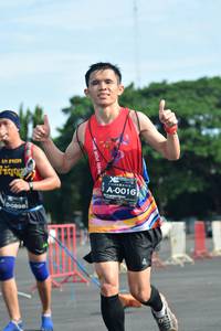 BIB: 016, 898
                            <button type="button" onclick="openModal(5158455)" class="btn btn-primary btn-sm float-right btn-popup" data-toggle="modal" data-target=".modal-high-quality">
                        <i class="fas fa-shopping-cart"></i> Add to Cart
                    </button>
                                            <button type="button" onclick="isThisMe(5158455, true)" class="btn btn-success btn-sm float-right btn-popup btn-isme hidden" data-toggle="tooltip" data-placement="bottom" title="นี่คือรูปของคุณใช่ไหม คลิกที่นี่เพื่อเอาเข้าอัลบั้ม">
                        <i class="fas fa-plus"></i> Add to album
                    </button>
                    <button type="button" onclick="isThisMe(5158455, false)" class="btn btn-warning btn-sm float-right btn-popup btn-isnotme hidden">
                        <i class="fas fa-ban"></i> Remove from album
                    </button>