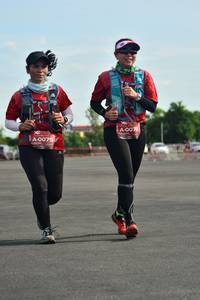 BIB: 0076, 0075
                            <button type="button" onclick="openModal(5159895)" class="btn btn-primary btn-sm float-right btn-popup" data-toggle="modal" data-target=".modal-high-quality">
                        <i class="fas fa-shopping-cart"></i> Add to Cart
                    </button>
                                            <button type="button" onclick="isThisMe(5159895, true)" class="btn btn-success btn-sm float-right btn-popup btn-isme hidden" data-toggle="tooltip" data-placement="bottom" title="นี่คือรูปของคุณใช่ไหม คลิกที่นี่เพื่อเอาเข้าอัลบั้ม">
                        <i class="fas fa-plus"></i> Add to album
                    </button>
                    <button type="button" onclick="isThisMe(5159895, false)" class="btn btn-warning btn-sm float-right btn-popup btn-isnotme hidden">
                        <i class="fas fa-ban"></i> Remove from album
                    </button>