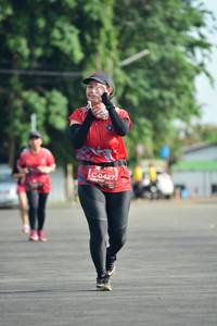BIB: 0427
                            <button type="button" onclick="openModal(5153833)" class="btn btn-primary btn-sm float-right btn-popup" data-toggle="modal" data-target=".modal-high-quality">
                        <i class="fas fa-shopping-cart"></i> Add to Cart
                    </button>
                                            <button type="button" onclick="isThisMe(5153833, true)" class="btn btn-success btn-sm float-right btn-popup btn-isme hidden" data-toggle="tooltip" data-placement="bottom" title="นี่คือรูปของคุณใช่ไหม คลิกที่นี่เพื่อเอาเข้าอัลบั้ม">
                        <i class="fas fa-plus"></i> Add to album
                    </button>
                    <button type="button" onclick="isThisMe(5153833, false)" class="btn btn-warning btn-sm float-right btn-popup btn-isnotme hidden">
                        <i class="fas fa-ban"></i> Remove from album
                    </button>