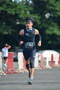 BIB: 1106
                            <button type="button" onclick="openModal(5158564)" class="btn btn-primary btn-sm float-right btn-popup" data-toggle="modal" data-target=".modal-high-quality">
                        <i class="fas fa-shopping-cart"></i> Add to Cart
                    </button>
                                            <button type="button" onclick="isThisMe(5158564, true)" class="btn btn-success btn-sm float-right btn-popup btn-isme hidden" data-toggle="tooltip" data-placement="bottom" title="นี่คือรูปของคุณใช่ไหม คลิกที่นี่เพื่อเอาเข้าอัลบั้ม">
                        <i class="fas fa-plus"></i> Add to album
                    </button>
                    <button type="button" onclick="isThisMe(5158564, false)" class="btn btn-warning btn-sm float-right btn-popup btn-isnotme hidden">
                        <i class="fas fa-ban"></i> Remove from album
                    </button>