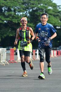 BIB: 0774, 0691
                            <button type="button" onclick="openModal(5157111)" class="btn btn-primary btn-sm float-right btn-popup" data-toggle="modal" data-target=".modal-high-quality">
                        <i class="fas fa-shopping-cart"></i> Add to Cart
                    </button>
                                            <button type="button" onclick="isThisMe(5157111, true)" class="btn btn-success btn-sm float-right btn-popup btn-isme hidden" data-toggle="tooltip" data-placement="bottom" title="นี่คือรูปของคุณใช่ไหม คลิกที่นี่เพื่อเอาเข้าอัลบั้ม">
                        <i class="fas fa-plus"></i> Add to album
                    </button>
                    <button type="button" onclick="isThisMe(5157111, false)" class="btn btn-warning btn-sm float-right btn-popup btn-isnotme hidden">
                        <i class="fas fa-ban"></i> Remove from album
                    </button>