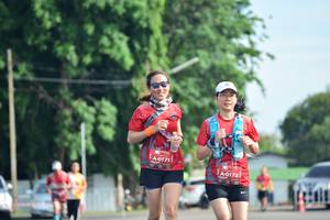 BIB: 0171, 0172
                            <button type="button" onclick="openModal(5154752)" class="btn btn-primary btn-sm float-right btn-popup" data-toggle="modal" data-target=".modal-high-quality">
                        <i class="fas fa-shopping-cart"></i> Add to Cart
                    </button>
                                            <button type="button" onclick="isThisMe(5154752, true)" class="btn btn-success btn-sm float-right btn-popup btn-isme hidden" data-toggle="tooltip" data-placement="bottom" title="นี่คือรูปของคุณใช่ไหม คลิกที่นี่เพื่อเอาเข้าอัลบั้ม">
                        <i class="fas fa-plus"></i> Add to album
                    </button>
                    <button type="button" onclick="isThisMe(5154752, false)" class="btn btn-warning btn-sm float-right btn-popup btn-isnotme hidden">
                        <i class="fas fa-ban"></i> Remove from album
                    </button>