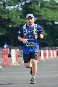 BIB: 0252
                            <button type="button" onclick="openModal(5159290)" class="btn btn-primary btn-sm float-right btn-popup" data-toggle="modal" data-target=".modal-high-quality">
                        <i class="fas fa-shopping-cart"></i> Add to Cart
                    </button>
                                            <button type="button" onclick="isThisMe(5159290, true)" class="btn btn-success btn-sm float-right btn-popup btn-isme hidden" data-toggle="tooltip" data-placement="bottom" title="นี่คือรูปของคุณใช่ไหม คลิกที่นี่เพื่อเอาเข้าอัลบั้ม">
                        <i class="fas fa-plus"></i> Add to album
                    </button>
                    <button type="button" onclick="isThisMe(5159290, false)" class="btn btn-warning btn-sm float-right btn-popup btn-isnotme hidden">
                        <i class="fas fa-ban"></i> Remove from album
                    </button>