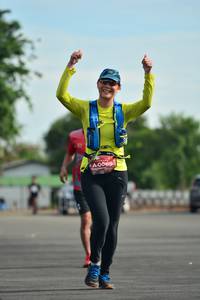 BIB: 0069
                            <button type="button" onclick="openModal(5159773)" class="btn btn-primary btn-sm float-right btn-popup" data-toggle="modal" data-target=".modal-high-quality">
                        <i class="fas fa-shopping-cart"></i> Add to Cart
                    </button>
                                            <button type="button" onclick="isThisMe(5159773, true)" class="btn btn-success btn-sm float-right btn-popup btn-isme hidden" data-toggle="tooltip" data-placement="bottom" title="นี่คือรูปของคุณใช่ไหม คลิกที่นี่เพื่อเอาเข้าอัลบั้ม">
                        <i class="fas fa-plus"></i> Add to album
                    </button>
                    <button type="button" onclick="isThisMe(5159773, false)" class="btn btn-warning btn-sm float-right btn-popup btn-isnotme hidden">
                        <i class="fas fa-ban"></i> Remove from album
                    </button>