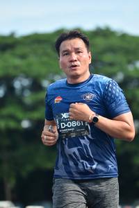 BIB: 0861
                            <button type="button" onclick="openModal(5161998)" class="btn btn-primary btn-sm float-right btn-popup" data-toggle="modal" data-target=".modal-high-quality">
                        <i class="fas fa-shopping-cart"></i> Add to Cart
                    </button>
                                            <button type="button" onclick="isThisMe(5161998, true)" class="btn btn-success btn-sm float-right btn-popup btn-isme hidden" data-toggle="tooltip" data-placement="bottom" title="นี่คือรูปของคุณใช่ไหม คลิกที่นี่เพื่อเอาเข้าอัลบั้ม">
                        <i class="fas fa-plus"></i> Add to album
                    </button>
                    <button type="button" onclick="isThisMe(5161998, false)" class="btn btn-warning btn-sm float-right btn-popup btn-isnotme hidden">
                        <i class="fas fa-ban"></i> Remove from album
                    </button>