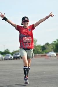 BIB: 0163
                            <button type="button" onclick="openModal(5162129)" class="btn btn-primary btn-sm float-right btn-popup" data-toggle="modal" data-target=".modal-high-quality">
                        <i class="fas fa-shopping-cart"></i> Add to Cart
                    </button>
                                            <button type="button" onclick="isThisMe(5162129, true)" class="btn btn-success btn-sm float-right btn-popup btn-isme hidden" data-toggle="tooltip" data-placement="bottom" title="นี่คือรูปของคุณใช่ไหม คลิกที่นี่เพื่อเอาเข้าอัลบั้ม">
                        <i class="fas fa-plus"></i> Add to album
                    </button>
                    <button type="button" onclick="isThisMe(5162129, false)" class="btn btn-warning btn-sm float-right btn-popup btn-isnotme hidden">
                        <i class="fas fa-ban"></i> Remove from album
                    </button>