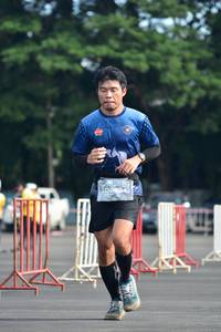 BIB: 824
                            <button type="button" onclick="openModal(5162538)" class="btn btn-primary btn-sm float-right btn-popup" data-toggle="modal" data-target=".modal-high-quality">
                        <i class="fas fa-shopping-cart"></i> Add to Cart
                    </button>
                                            <button type="button" onclick="isThisMe(5162538, true)" class="btn btn-success btn-sm float-right btn-popup btn-isme hidden" data-toggle="tooltip" data-placement="bottom" title="นี่คือรูปของคุณใช่ไหม คลิกที่นี่เพื่อเอาเข้าอัลบั้ม">
                        <i class="fas fa-plus"></i> Add to album
                    </button>
                    <button type="button" onclick="isThisMe(5162538, false)" class="btn btn-warning btn-sm float-right btn-popup btn-isnotme hidden">
                        <i class="fas fa-ban"></i> Remove from album
                    </button>