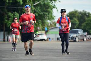 BIB: 0252, 0248
                            <button type="button" onclick="openModal(5160393)" class="btn btn-primary btn-sm float-right btn-popup" data-toggle="modal" data-target=".modal-high-quality">
                        <i class="fas fa-shopping-cart"></i> Add to Cart
                    </button>
                                            <button type="button" onclick="isThisMe(5160393, true)" class="btn btn-success btn-sm float-right btn-popup btn-isme hidden" data-toggle="tooltip" data-placement="bottom" title="นี่คือรูปของคุณใช่ไหม คลิกที่นี่เพื่อเอาเข้าอัลบั้ม">
                        <i class="fas fa-plus"></i> Add to album
                    </button>
                    <button type="button" onclick="isThisMe(5160393, false)" class="btn btn-warning btn-sm float-right btn-popup btn-isnotme hidden">
                        <i class="fas fa-ban"></i> Remove from album
                    </button>