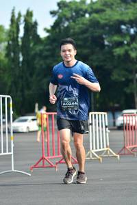 BIB: 0244
                            <button type="button" onclick="openModal(5159625)" class="btn btn-primary btn-sm float-right btn-popup" data-toggle="modal" data-target=".modal-high-quality">
                        <i class="fas fa-shopping-cart"></i> Add to Cart
                    </button>
                                            <button type="button" onclick="isThisMe(5159625, true)" class="btn btn-success btn-sm float-right btn-popup btn-isme hidden" data-toggle="tooltip" data-placement="bottom" title="นี่คือรูปของคุณใช่ไหม คลิกที่นี่เพื่อเอาเข้าอัลบั้ม">
                        <i class="fas fa-plus"></i> Add to album
                    </button>
                    <button type="button" onclick="isThisMe(5159625, false)" class="btn btn-warning btn-sm float-right btn-popup btn-isnotme hidden">
                        <i class="fas fa-ban"></i> Remove from album
                    </button>