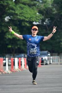 BIB: 0202
                            <button type="button" onclick="openModal(5159154)" class="btn btn-primary btn-sm float-right btn-popup" data-toggle="modal" data-target=".modal-high-quality">
                        <i class="fas fa-shopping-cart"></i> Add to Cart
                    </button>
                                            <button type="button" onclick="isThisMe(5159154, true)" class="btn btn-success btn-sm float-right btn-popup btn-isme hidden" data-toggle="tooltip" data-placement="bottom" title="นี่คือรูปของคุณใช่ไหม คลิกที่นี่เพื่อเอาเข้าอัลบั้ม">
                        <i class="fas fa-plus"></i> Add to album
                    </button>
                    <button type="button" onclick="isThisMe(5159154, false)" class="btn btn-warning btn-sm float-right btn-popup btn-isnotme hidden">
                        <i class="fas fa-ban"></i> Remove from album
                    </button>