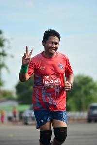 BIB: 0364
                            <button type="button" onclick="openModal(5159094)" class="btn btn-primary btn-sm float-right btn-popup" data-toggle="modal" data-target=".modal-high-quality">
                        <i class="fas fa-shopping-cart"></i> Add to Cart
                    </button>
                                            <button type="button" onclick="isThisMe(5159094, true)" class="btn btn-success btn-sm float-right btn-popup btn-isme hidden" data-toggle="tooltip" data-placement="bottom" title="นี่คือรูปของคุณใช่ไหม คลิกที่นี่เพื่อเอาเข้าอัลบั้ม">
                        <i class="fas fa-plus"></i> Add to album
                    </button>
                    <button type="button" onclick="isThisMe(5159094, false)" class="btn btn-warning btn-sm float-right btn-popup btn-isnotme hidden">
                        <i class="fas fa-ban"></i> Remove from album
                    </button>