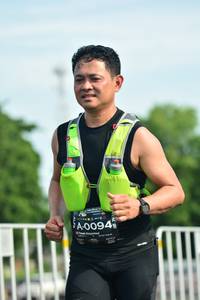 BIB: 094, 
                            <button type="button" onclick="openModal(5160124)" class="btn btn-primary btn-sm float-right btn-popup" data-toggle="modal" data-target=".modal-high-quality">
                        <i class="fas fa-shopping-cart"></i> Add to Cart
                    </button>
                                            <button type="button" onclick="isThisMe(5160124, true)" class="btn btn-success btn-sm float-right btn-popup btn-isme hidden" data-toggle="tooltip" data-placement="bottom" title="นี่คือรูปของคุณใช่ไหม คลิกที่นี่เพื่อเอาเข้าอัลบั้ม">
                        <i class="fas fa-plus"></i> Add to album
                    </button>
                    <button type="button" onclick="isThisMe(5160124, false)" class="btn btn-warning btn-sm float-right btn-popup btn-isnotme hidden">
                        <i class="fas fa-ban"></i> Remove from album
                    </button>