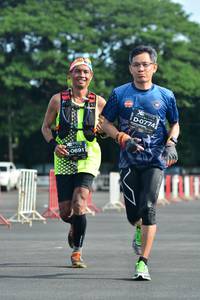 BIB: 0774, 0691
                            <button type="button" onclick="openModal(5157146)" class="btn btn-primary btn-sm float-right btn-popup" data-toggle="modal" data-target=".modal-high-quality">
                        <i class="fas fa-shopping-cart"></i> Add to Cart
                    </button>
                                            <button type="button" onclick="isThisMe(5157146, true)" class="btn btn-success btn-sm float-right btn-popup btn-isme hidden" data-toggle="tooltip" data-placement="bottom" title="นี่คือรูปของคุณใช่ไหม คลิกที่นี่เพื่อเอาเข้าอัลบั้ม">
                        <i class="fas fa-plus"></i> Add to album
                    </button>
                    <button type="button" onclick="isThisMe(5157146, false)" class="btn btn-warning btn-sm float-right btn-popup btn-isnotme hidden">
                        <i class="fas fa-ban"></i> Remove from album
                    </button>