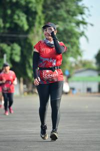 BIB: 0427
                            <button type="button" onclick="openModal(5153834)" class="btn btn-primary btn-sm float-right btn-popup" data-toggle="modal" data-target=".modal-high-quality">
                        <i class="fas fa-shopping-cart"></i> Add to Cart
                    </button>
                                            <button type="button" onclick="isThisMe(5153834, true)" class="btn btn-success btn-sm float-right btn-popup btn-isme hidden" data-toggle="tooltip" data-placement="bottom" title="นี่คือรูปของคุณใช่ไหม คลิกที่นี่เพื่อเอาเข้าอัลบั้ม">
                        <i class="fas fa-plus"></i> Add to album
                    </button>
                    <button type="button" onclick="isThisMe(5153834, false)" class="btn btn-warning btn-sm float-right btn-popup btn-isnotme hidden">
                        <i class="fas fa-ban"></i> Remove from album
                    </button>