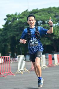 BIB: 0547
                            <button type="button" onclick="openModal(5158397)" class="btn btn-primary btn-sm float-right btn-popup" data-toggle="modal" data-target=".modal-high-quality">
                        <i class="fas fa-shopping-cart"></i> Add to Cart
                    </button>
                                            <button type="button" onclick="isThisMe(5158397, true)" class="btn btn-success btn-sm float-right btn-popup btn-isme hidden" data-toggle="tooltip" data-placement="bottom" title="นี่คือรูปของคุณใช่ไหม คลิกที่นี่เพื่อเอาเข้าอัลบั้ม">
                        <i class="fas fa-plus"></i> Add to album
                    </button>
                    <button type="button" onclick="isThisMe(5158397, false)" class="btn btn-warning btn-sm float-right btn-popup btn-isnotme hidden">
                        <i class="fas fa-ban"></i> Remove from album
                    </button>