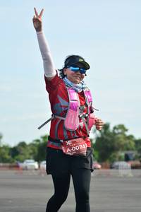 BIB: 074
                            <button type="button" onclick="openModal(5159656)" class="btn btn-primary btn-sm float-right btn-popup" data-toggle="modal" data-target=".modal-high-quality">
                        <i class="fas fa-shopping-cart"></i> Add to Cart
                    </button>
                                            <button type="button" onclick="isThisMe(5159656, true)" class="btn btn-success btn-sm float-right btn-popup btn-isme hidden" data-toggle="tooltip" data-placement="bottom" title="นี่คือรูปของคุณใช่ไหม คลิกที่นี่เพื่อเอาเข้าอัลบั้ม">
                        <i class="fas fa-plus"></i> Add to album
                    </button>
                    <button type="button" onclick="isThisMe(5159656, false)" class="btn btn-warning btn-sm float-right btn-popup btn-isnotme hidden">
                        <i class="fas fa-ban"></i> Remove from album
                    </button>