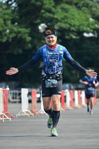 BIB: 0172
                            <button type="button" onclick="openModal(5171439)" class="btn btn-primary btn-sm float-right btn-popup" data-toggle="modal" data-target=".modal-high-quality">
                        <i class="fas fa-shopping-cart"></i> Add to Cart
                    </button>
                                            <button type="button" onclick="isThisMe(5171439, true)" class="btn btn-success btn-sm float-right btn-popup btn-isme hidden" data-toggle="tooltip" data-placement="bottom" title="นี่คือรูปของคุณใช่ไหม คลิกที่นี่เพื่อเอาเข้าอัลบั้ม">
                        <i class="fas fa-plus"></i> Add to album
                    </button>
                    <button type="button" onclick="isThisMe(5171439, false)" class="btn btn-warning btn-sm float-right btn-popup btn-isnotme hidden">
                        <i class="fas fa-ban"></i> Remove from album
                    </button>